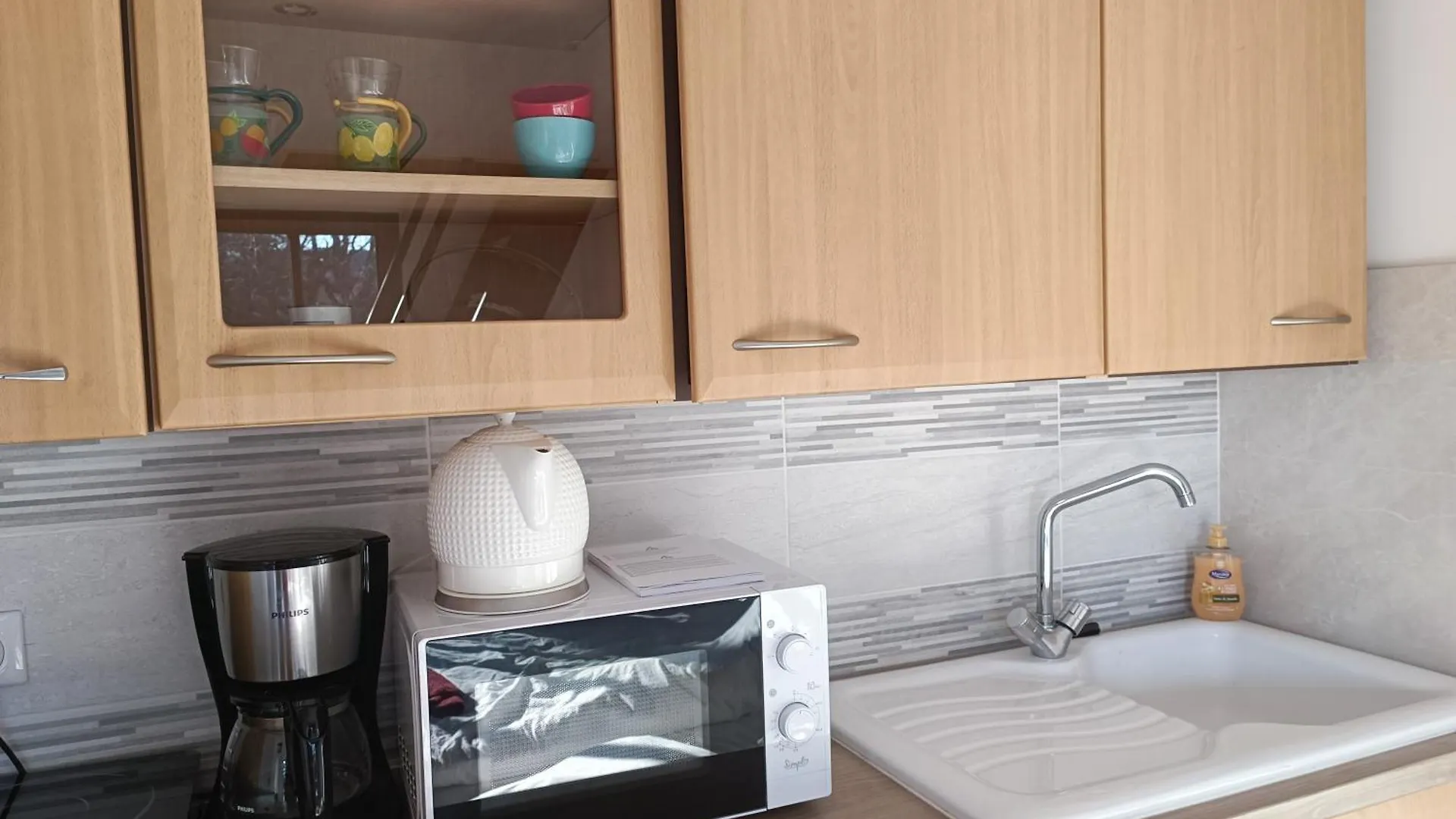 Apartment Studio Familial Avec Terrasse Et Parking A Proximite De La Gare Tgv Aix-En Provence Cabries